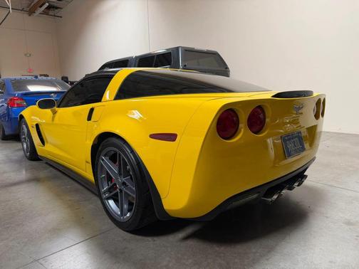 Velocity Yellow Tintcoat 2006 Chevrolet Corvette Z06