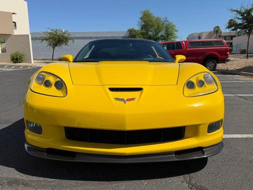 Velocity Yellow Tintcoat 2006 Chevrolet Corvette Z06