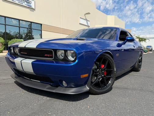 2012 Dodge Challenger SRT8 392