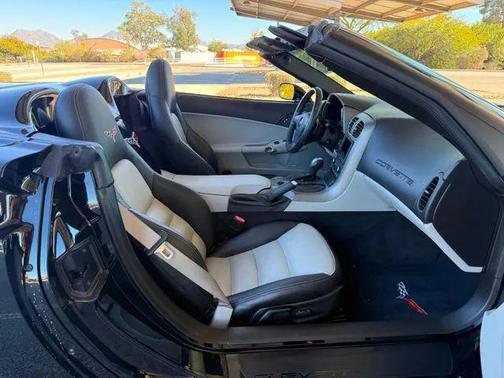 2007 Chevrolet Corvette Base