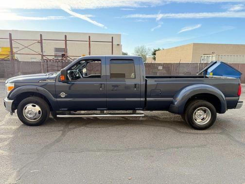2015 Ford F-350 Lariat