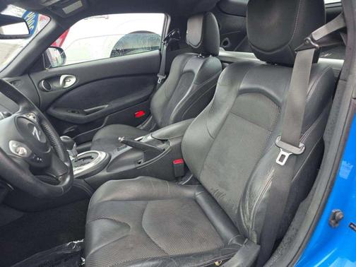 2009 Nissan 370Z Touring