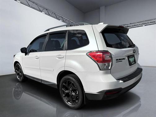2018 Subaru Forester 2.5i Premium Black Edition