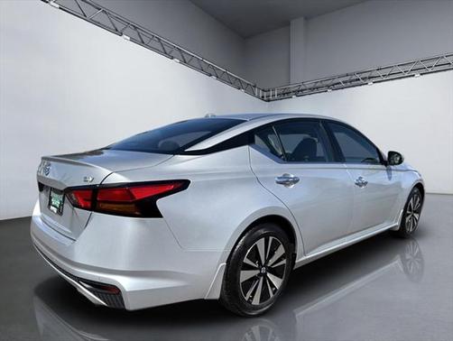 2019 Nissan Altima 2.5 SV