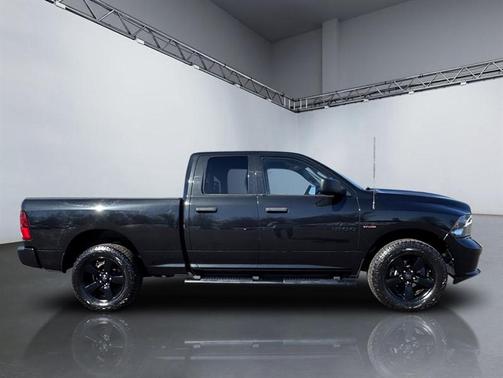 2017 RAM 1500 Tradesman/Express