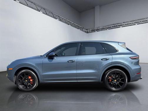 2019 Porsche Cayenne Base