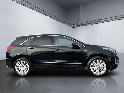 2019 Cadillac XT5 Premium Luxury