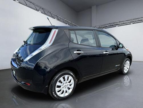 2013 Nissan Leaf S
