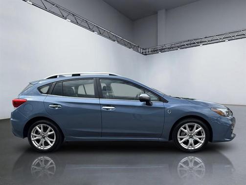 Island Blue Pearl 2018 Subaru Impreza 2.0i Limited
