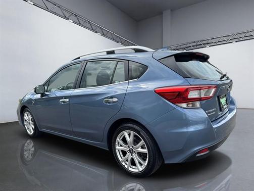 Island Blue Pearl 2018 Subaru Impreza 2.0i Limited