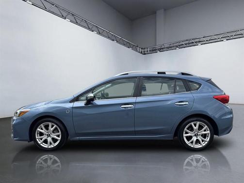 Island Blue Pearl 2018 Subaru Impreza 2.0i Limited