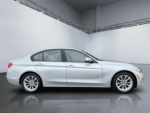 2016 BMW 320 i