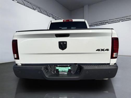 2021 RAM 1500 Classic Warlock Quad Cab 4x4 6'4' Box