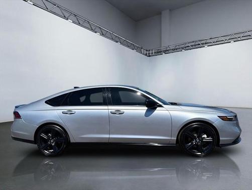 2023 Honda Accord Hybrid Base