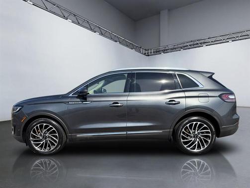 Magnetic Gray 2020 Lincoln Nautilus Reserve