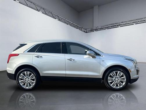 2019 Cadillac XT5 Premium Luxury