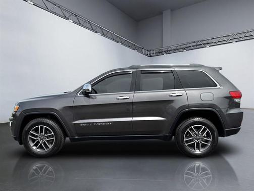 Granite Crystal Metallic Clearcoat 2019 Jeep Grand Cherokee Limited