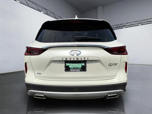 2022 INFINITI QX50 LUXE AWD