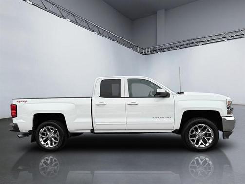 2017 Chevrolet Silverado 1500 1LT