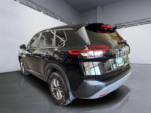 2022 Nissan Rogue S