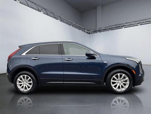 2019 Cadillac XT4 Luxury