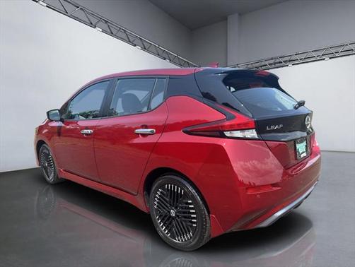 2023 Nissan Leaf SV PLUS 60 kWh