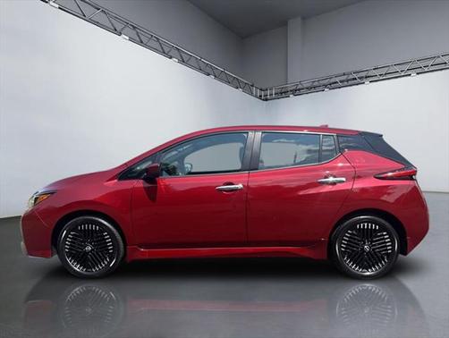 2023 Nissan Leaf SV PLUS 60 kWh