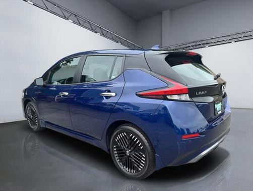 2023 Nissan Leaf SV PLUS 60 kWh