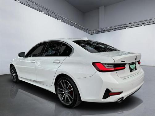2019 BMW 330 xDrive
