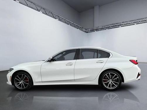 2019 BMW 330 xDrive