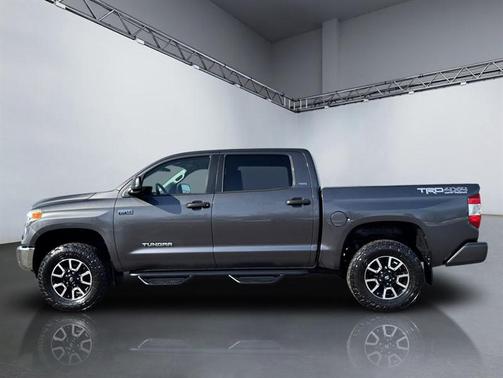 2016 Toyota Tundra SR5