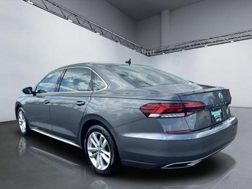 2020 Volkswagen Passat 2.0T SE