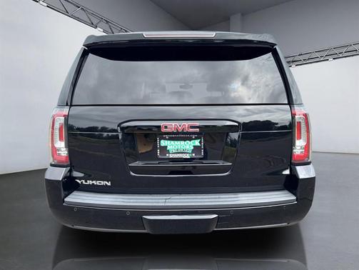 2017 GMC Yukon SLE