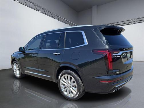 Stellar Black Metallic 2020 Cadillac XT6 Premium Luxury AWD