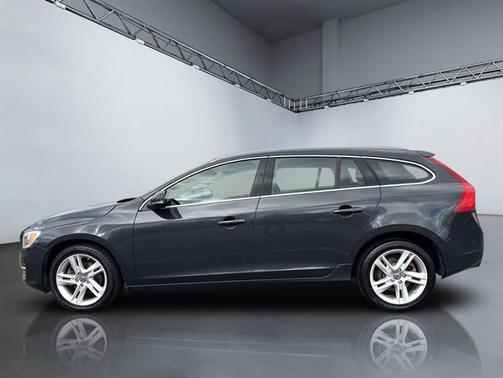 2015 Volvo V60 T5 Platinum