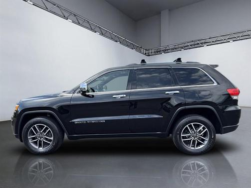 Diamond Black Crystal Pearlcoat 2019 Jeep Grand Cherokee Limited