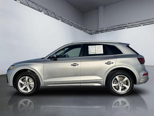 2021 Audi Q5 45 Premium