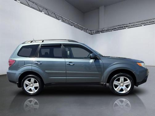 Sage Green Metallic 2009 Subaru Forester 2.5 X