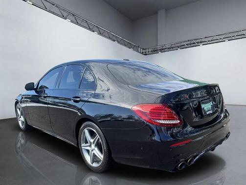 2017 Mercedes-Benz E-Class 4MATIC