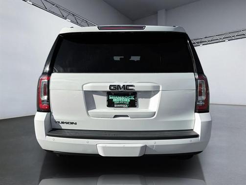 2020 GMC Yukon SLT