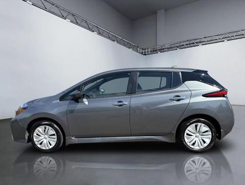 2023 Nissan Leaf S 40 kWh