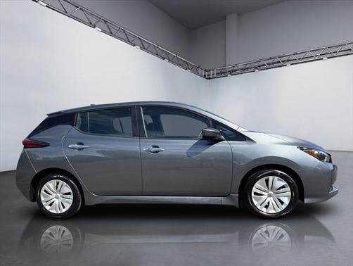 2023 Nissan Leaf S 40 kWh