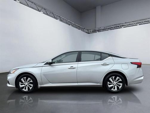 2021 Nissan Altima S FWD