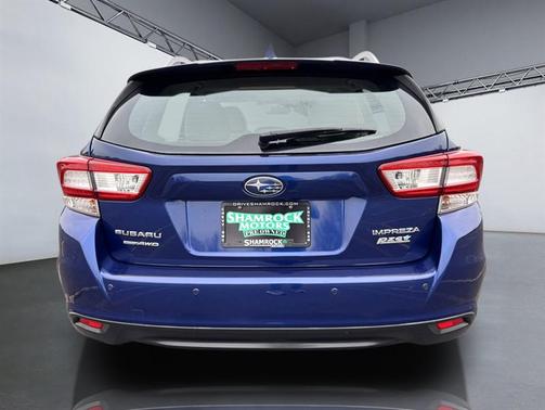 2017 Subaru Impreza 2.0i Limited