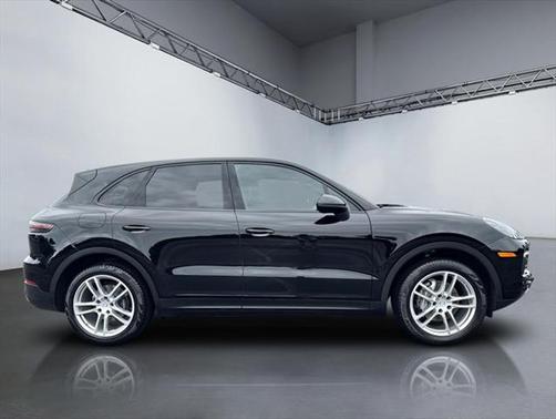 2019 Porsche Cayenne Base