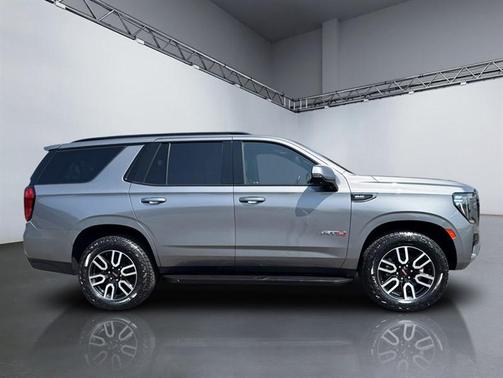 2021 GMC Yukon 4WD AT4