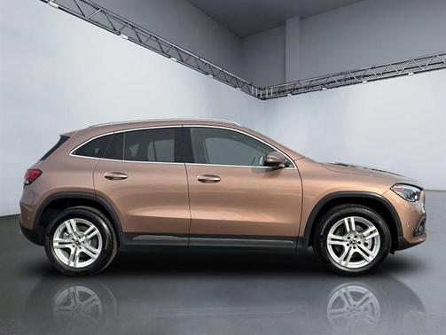 2022 Mercedes-Benz GLA 250 4MATIC