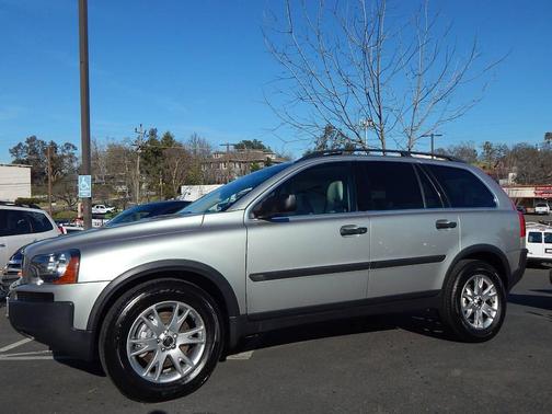 2005 Volvo XC90 2.5T