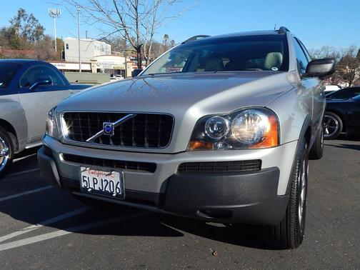 2005 Volvo XC90 2.5T