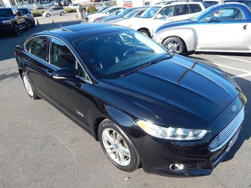 2016 Ford Fusion Energi Titanium